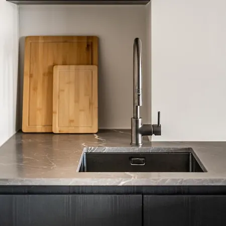 - Quirinal - Overnachten In Luxe, 50m De Kust *