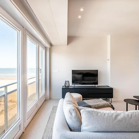 Apartamento - Quirinal - Overnachten In Luxe, 50m De Kust