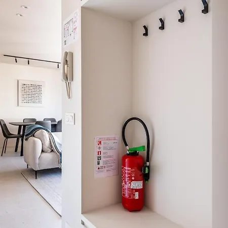 Apartamento - Quirinal - Overnachten In Luxe, 50m De Kust *